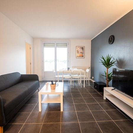 Robespierre - Tout Equipe & Calme - Tv Et Wifi Saint-Etienne  Buitenkant foto