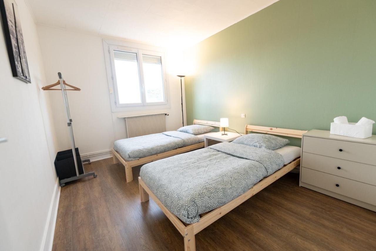 Robespierre - Tout Equipe & Calme - Tv Et Wifi Saint-Etienne  Buitenkant foto