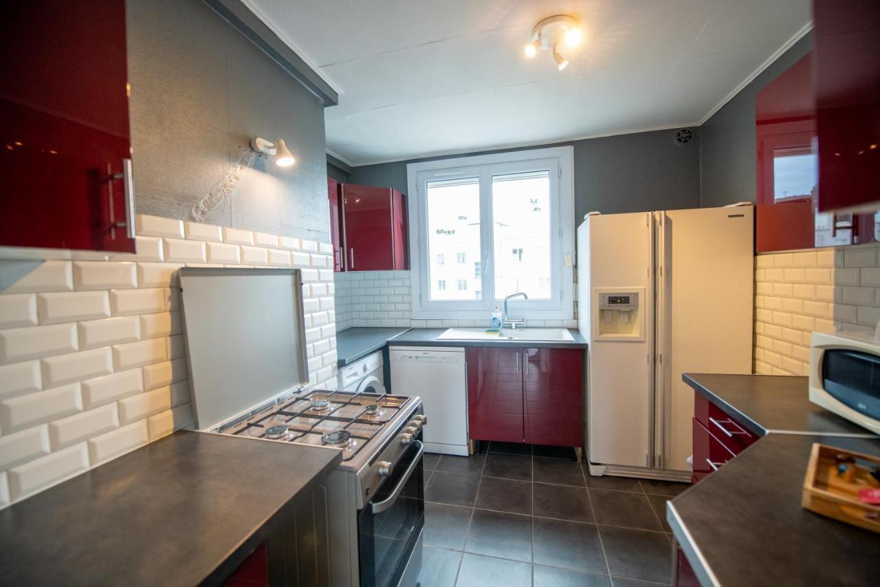 Robespierre - Tout Equipe & Calme - Tv Et Wifi Saint-Etienne  Buitenkant foto